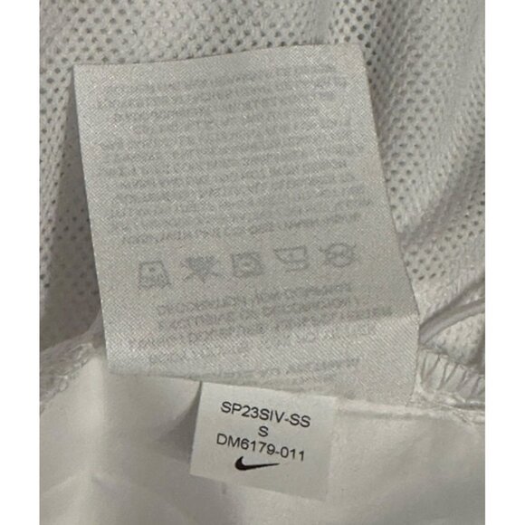 Nike Running Repel Reflective Jacket DM6179-011 Black White Women's Small NEW - Picture 12 of 14